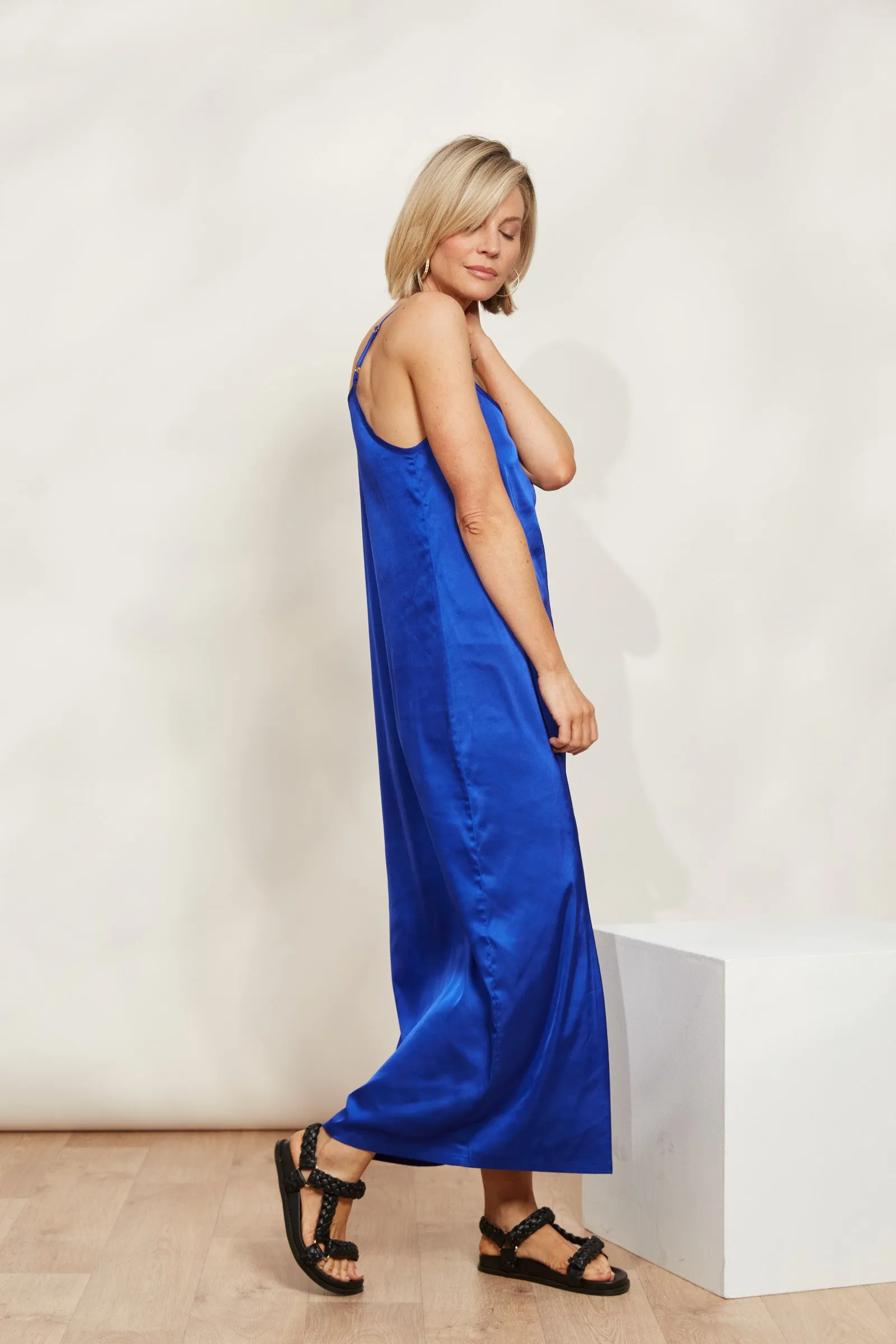 Elysian Tank Maxi - Cobalt