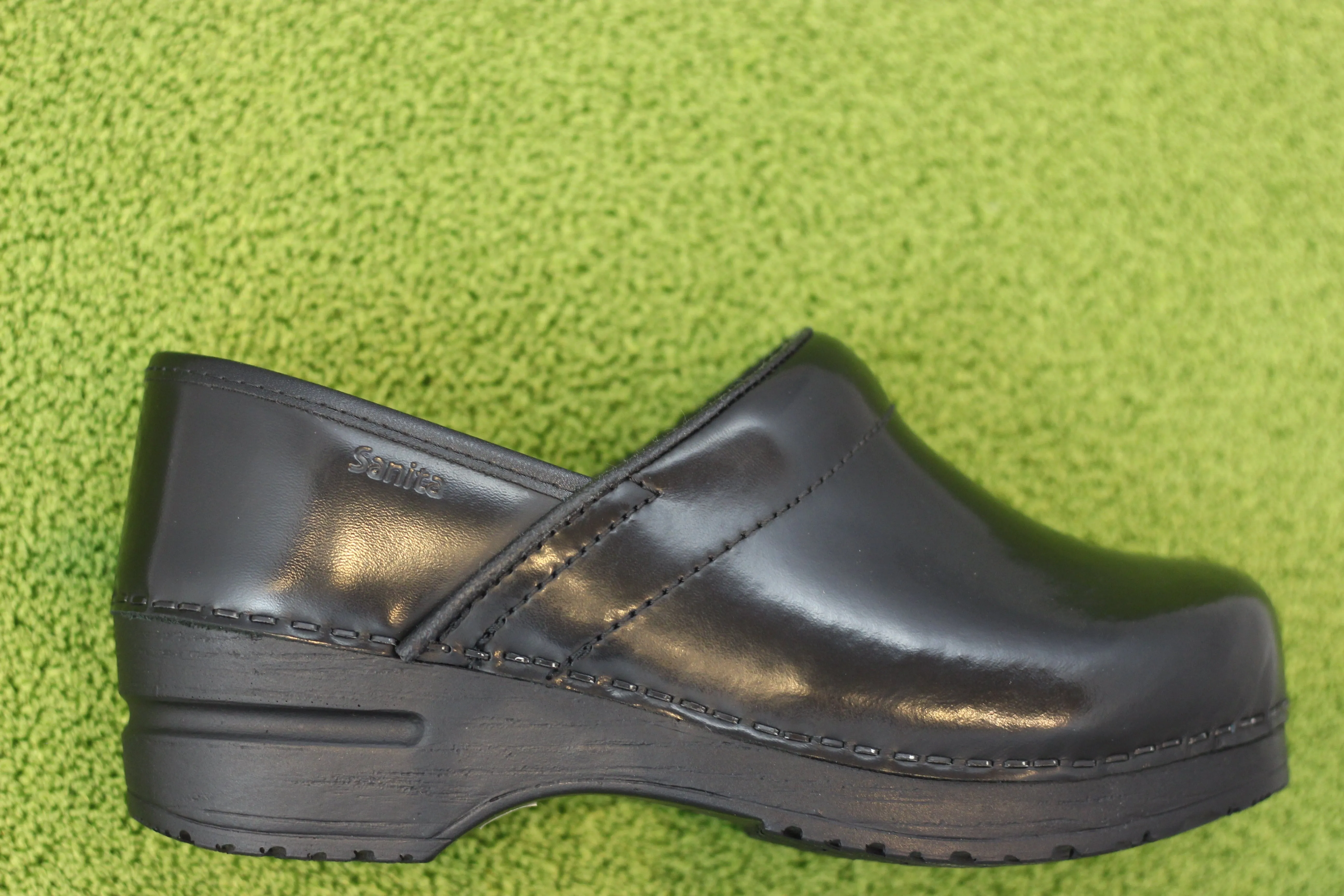 Women's Cabrio Clog - Black Leather